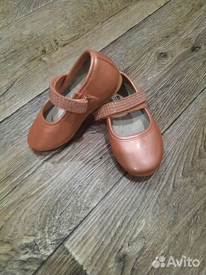 Туфли для девочки