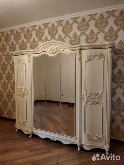 Сборщик мебели