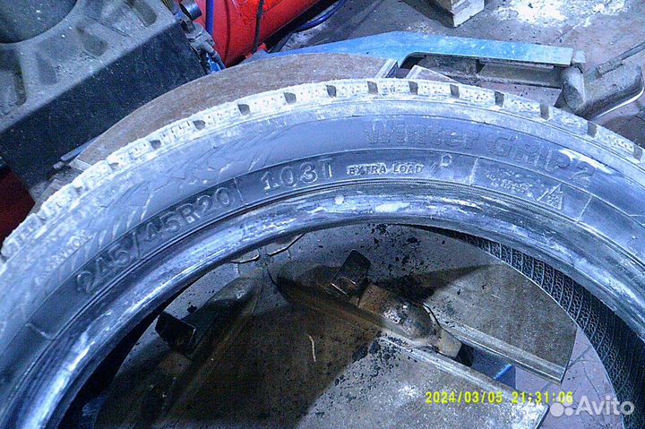 LingLong GreenMax Winter Grip 2 245/45 R20