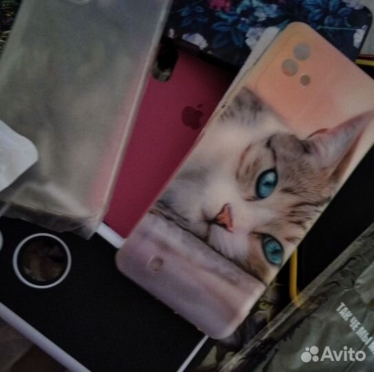 Чехлы для телефонов