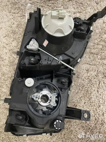 Фары на lexus lx470