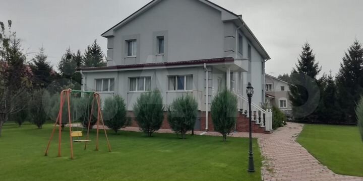 Дом 272,9 м² на участке 30 сот.