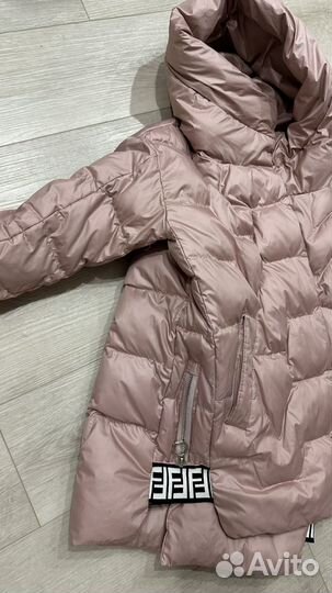 Пуховик зимний женский