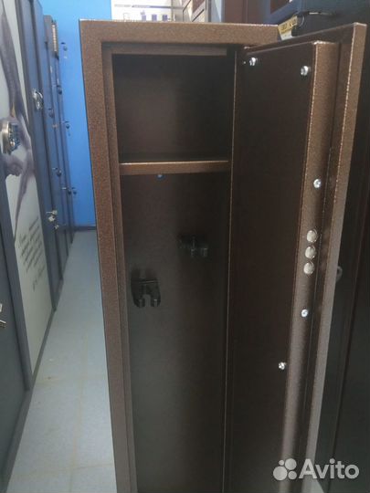 Оружейные шкафы и сейфы в наличии