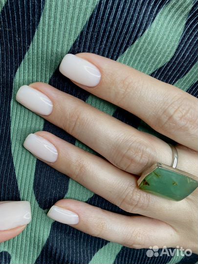 Маникюр и педикюр