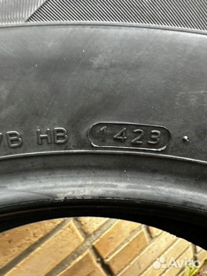 Hankook Winter i'Pike X W429A 235/65 R17 104T