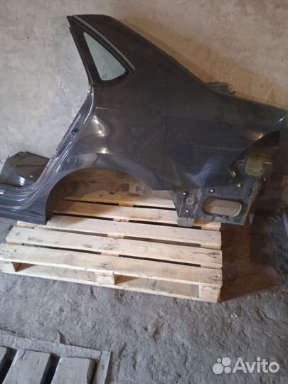Задняя левая четверть фольксваген поло 5