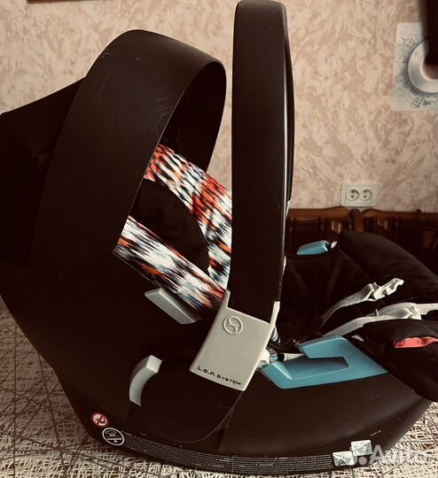Автокресло cybex aton