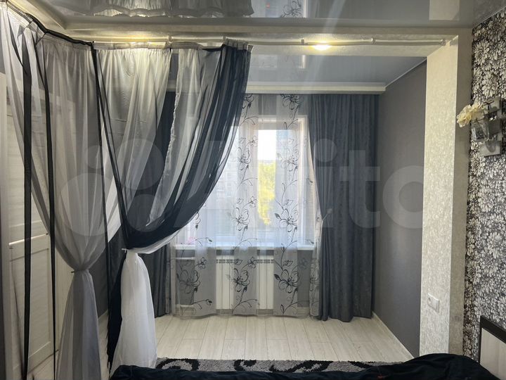 5-к. квартира, 102 м², 5/9 эт.