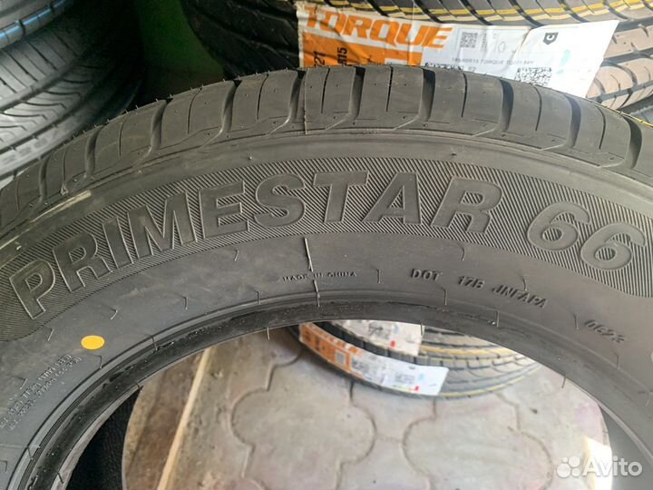 Roadmarch PrimeStar 66 215/65 R17 99T
