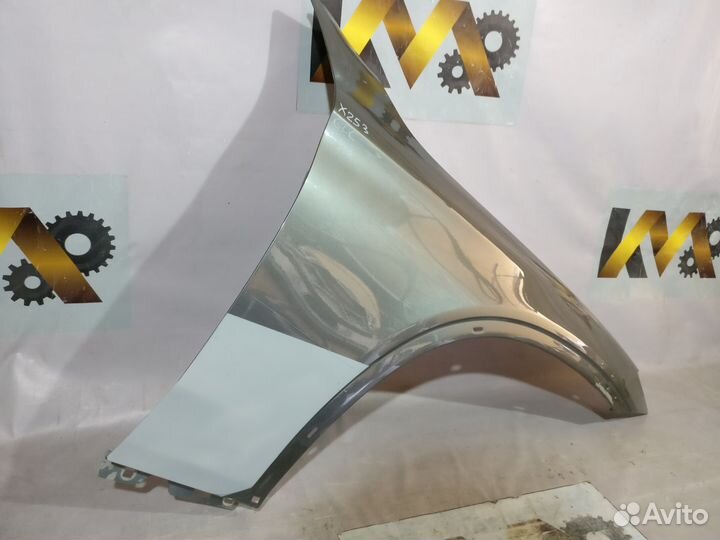 Mercedes X253 GLC Крыло правое бу оригинал