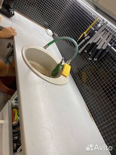 Раковина со столешницей