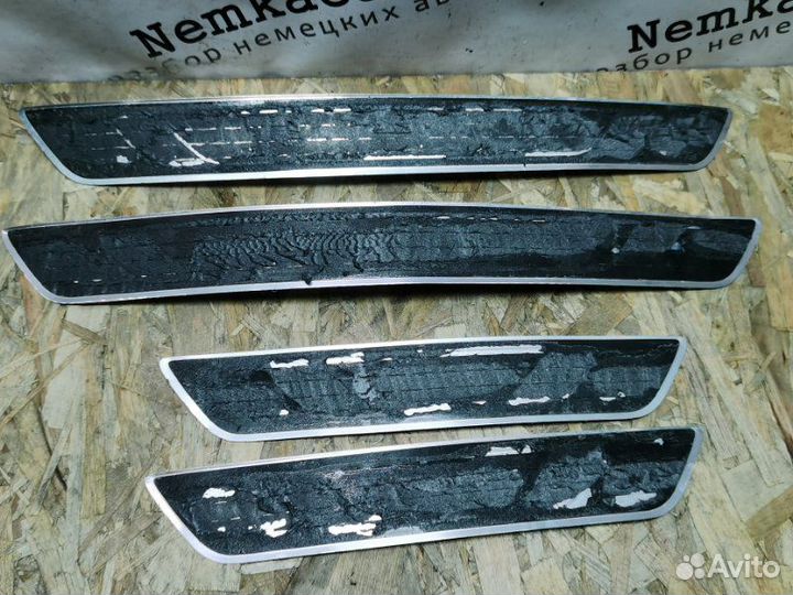 Накладка порога R-Line Volkswagen Passat Us Nms