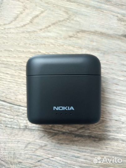 Беспроводные наушники Nokia BH 805