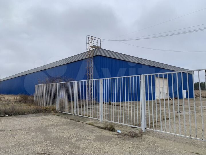 Производство, 1600 м²