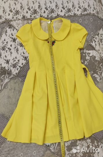 Платье нарядное для девочки р.34 бу