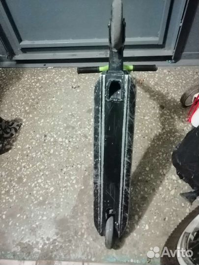 Трюковой самокат