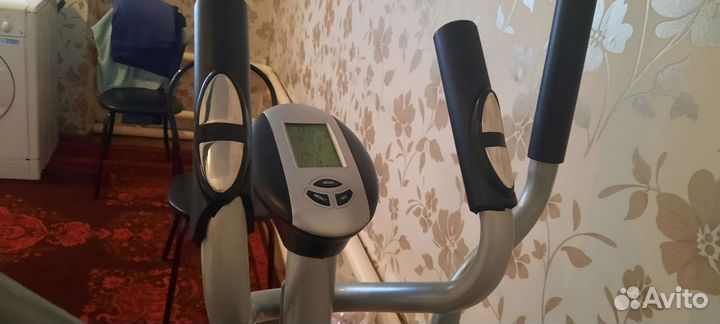 Эллиптический тренажер