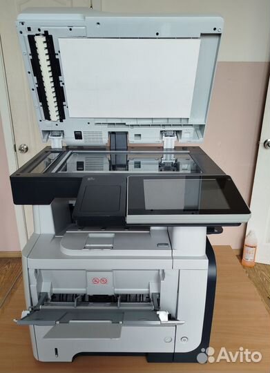 Мфу HP LaserJet M525