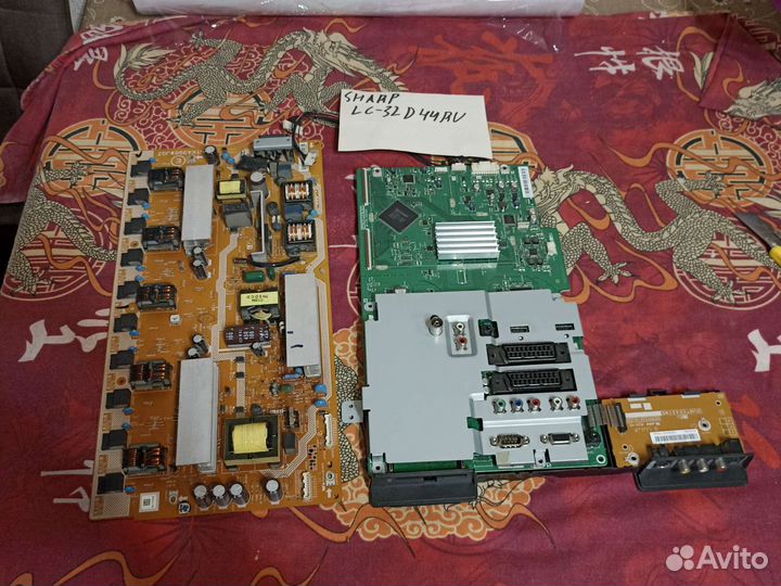Материнская плата и блок питания sharp LC-32D44RU