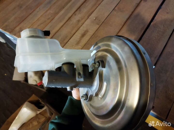 Вакуумный усилитель тормозов Лада Калина
