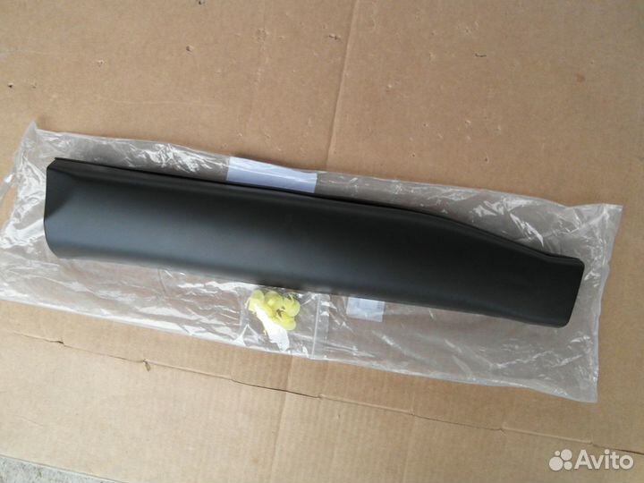 Молдинг двери задней левой Nissan X-Trail T31 07-1