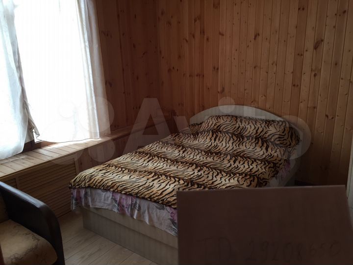 Дом 35 м² на участке 3 сот.