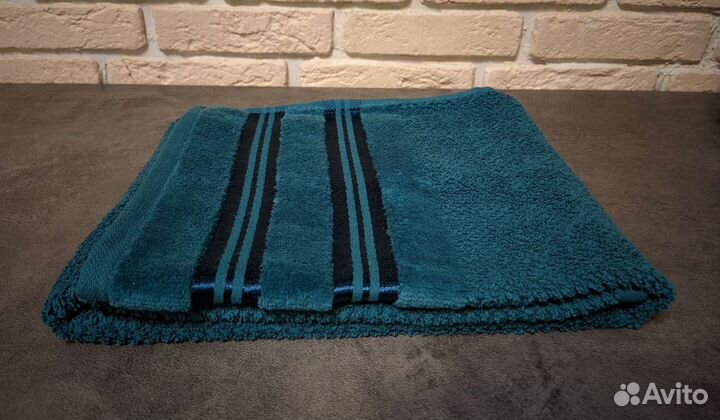 Махровые полотенца новые