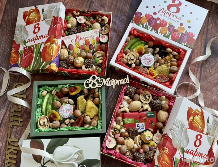 Подарочные боксы и ящики