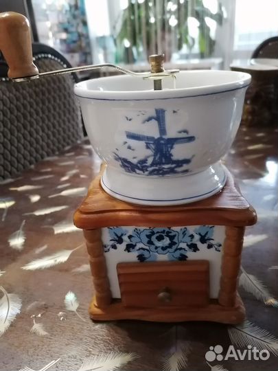 Ручная мельница для кофе