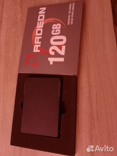 Жесткий диск ssd