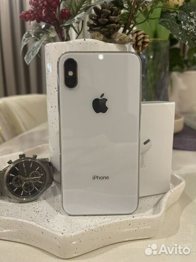iPhone X, 256 ГБ