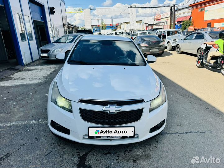 Chevrolet Cruze 1.8 МТ, 2010, 153 000 км