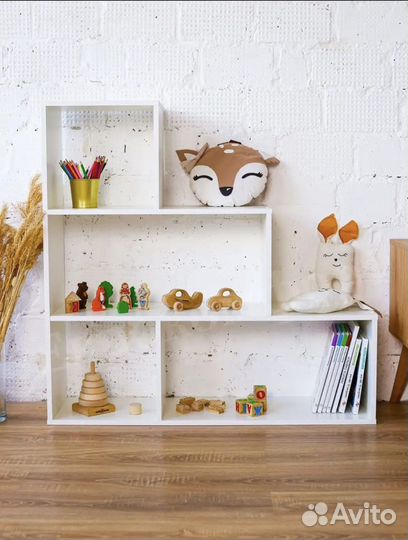 Стеллаж для игрушек