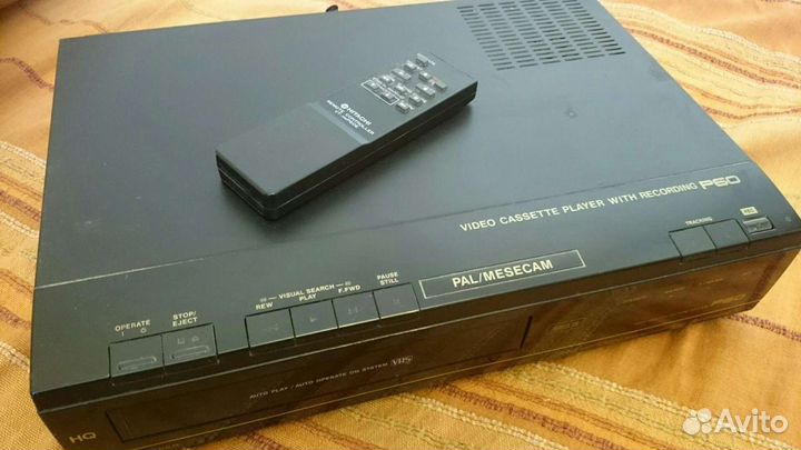 Video cassette player with recording hitachi P60