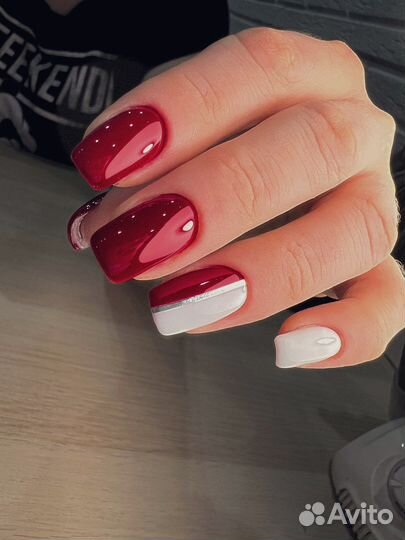 Маникюр-педикюр