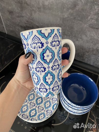 Набор столовой посуды на 4 персоны