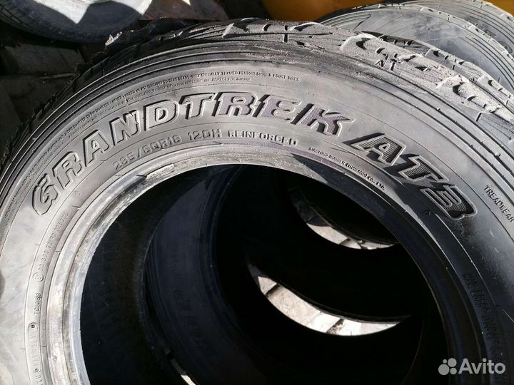 Dunlop Grandtrek AT3 285/60 R18