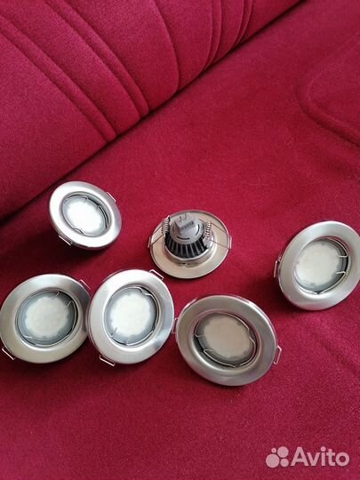 Точечные встраиваемые светильники