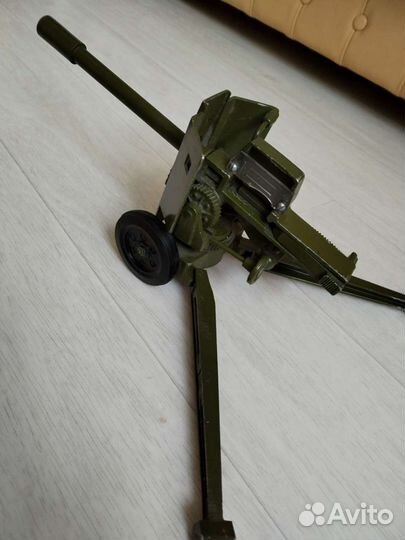 Игрушечная пушка из СССР