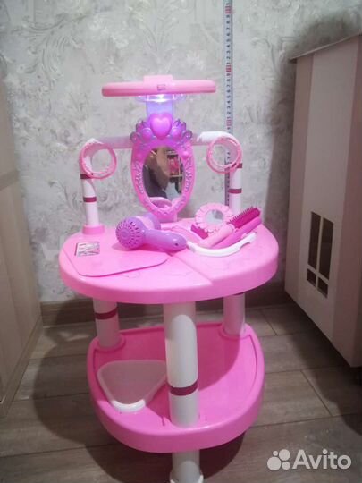 Косметический столик детский б/у