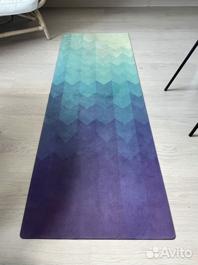 Коврик для йоги Yoga ID с покрытиеи из микрофибры