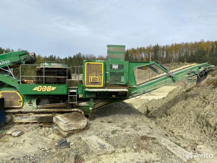 Дробильно-сортировочное оборудование McCloskey C38, 2012