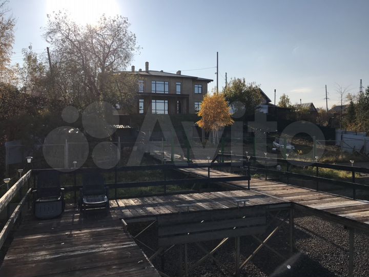 Коттедж 490 м² на участке 22,2 сот.