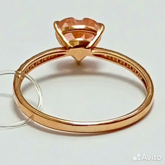Кольцо Золото 585 вес 1,46 гр