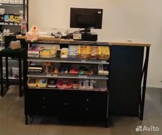 Рабочий стол-стойка