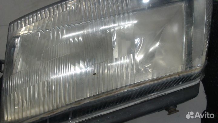 Фара (передняя) Volkswagen Passat 5, 2000