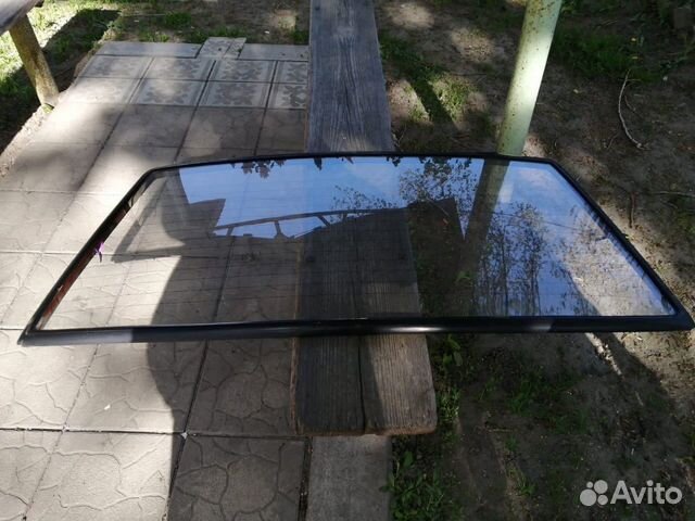 Заднее стекло С подогревом на авто ваз 21099