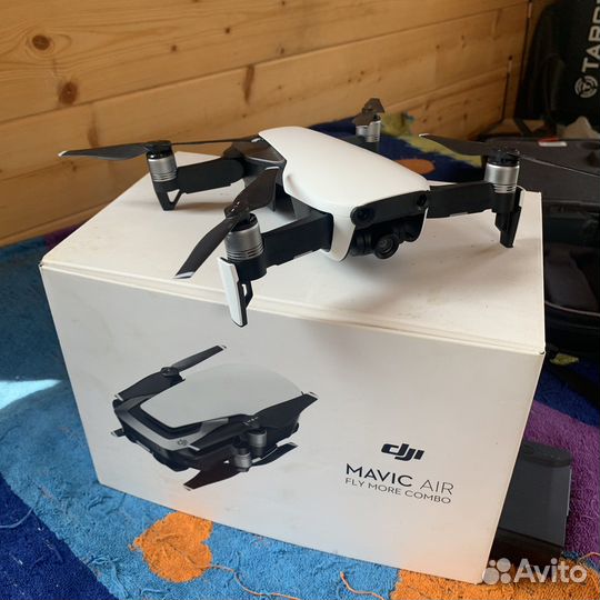 Квадрокоптер dji mavic air fly more combo (новый)