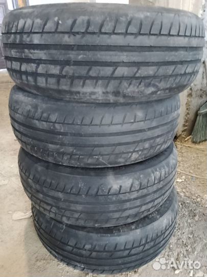 Tigar UHP Ultra High Performance 185/60 R15